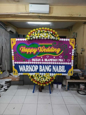 Papan Bunga di Cilame Ngamprah